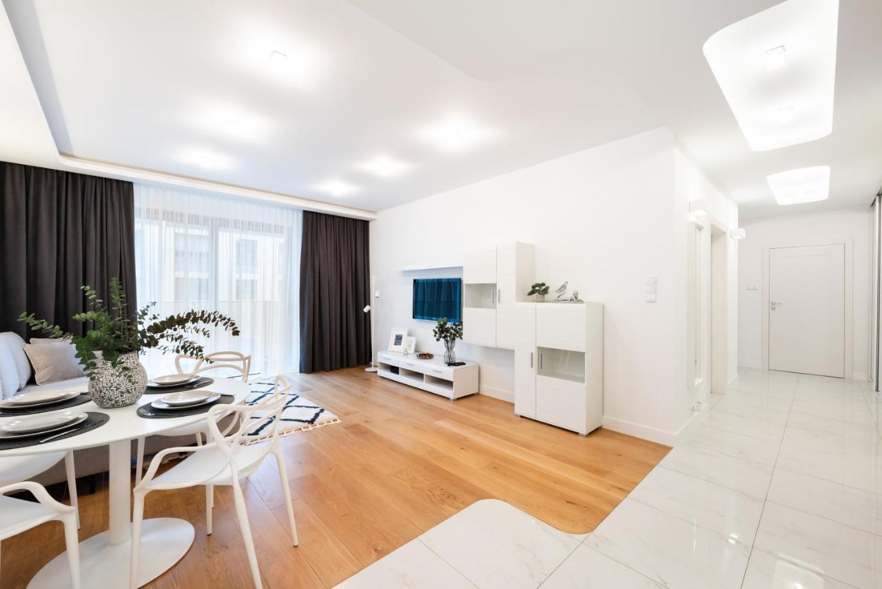 Wilanow Dream & Heaven Apartments วอร์ซอ ภายนอก รูปภาพ