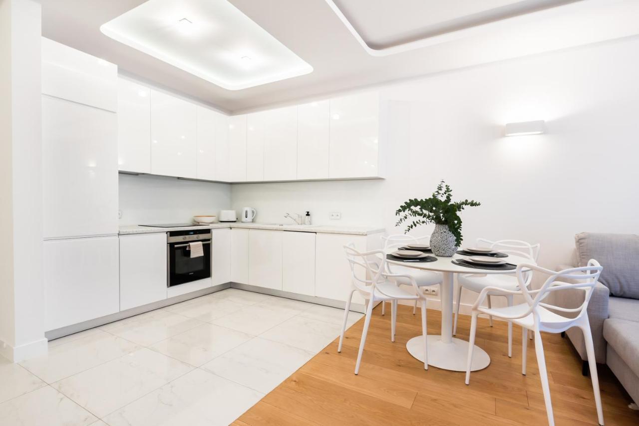 Wilanow Dream & Heaven Apartments วอร์ซอ ภายนอก รูปภาพ